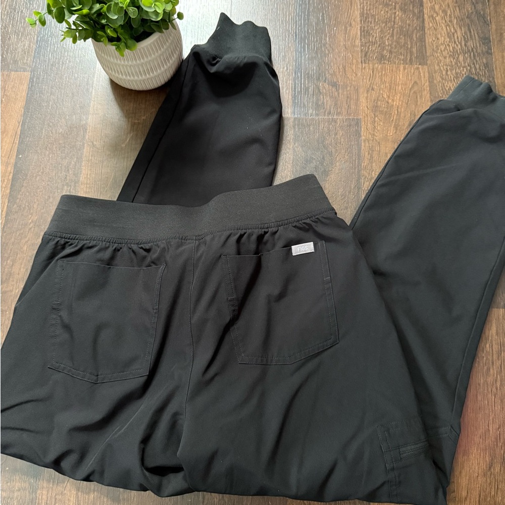 Figs Lined Zamora Jogger - Picture 5 of 8